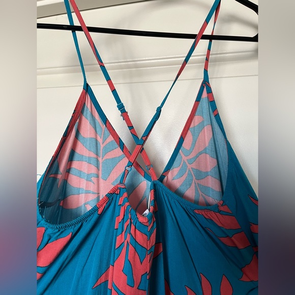 Floral Blue/Orange Maxidress with spaghetti straps that cross in the back. large - Picture 2 of 2